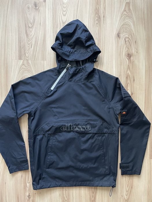 ellesse / мъжки анорак/яке XS/S