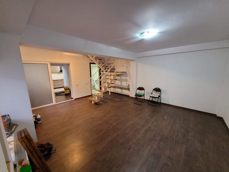 Casă 130 mp, P+M, 4 camere, 2 băi | Aleea Vlăsiei – sediu, cabinet, after-school sau locuință
