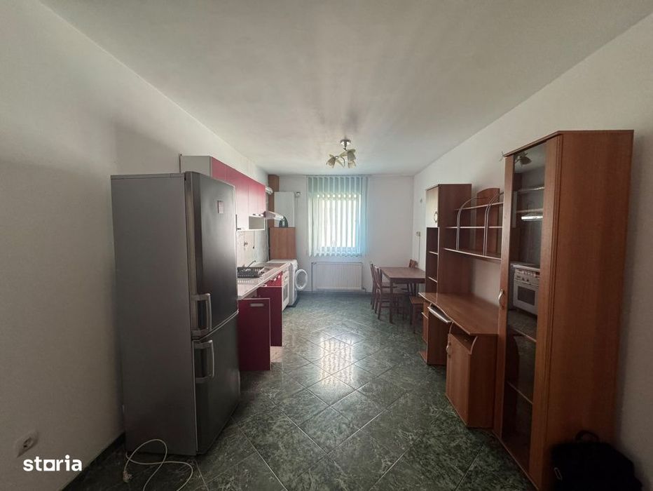 Apartament cu 2 dormitoare, 70mp, la casa, etaj 1/2 — fotografia 3