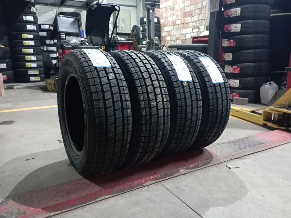 Anvelope Triangle 215/65/16C Noi De Iarna