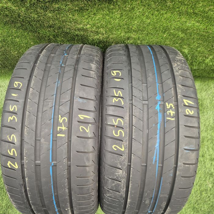 255 35 19 Bridgestone rft