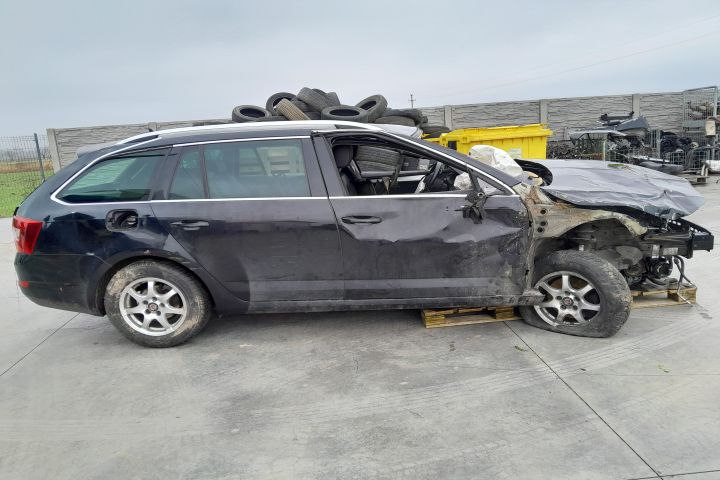 Motoras macara geam fata dreapta 8E1959802E 0130821764 8E1959802E 013