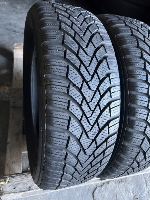 2 anvelope de iarna 195/55/16 Continental 7.5 mm!