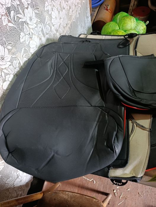 Чехлы оригинал на Джили Атлас