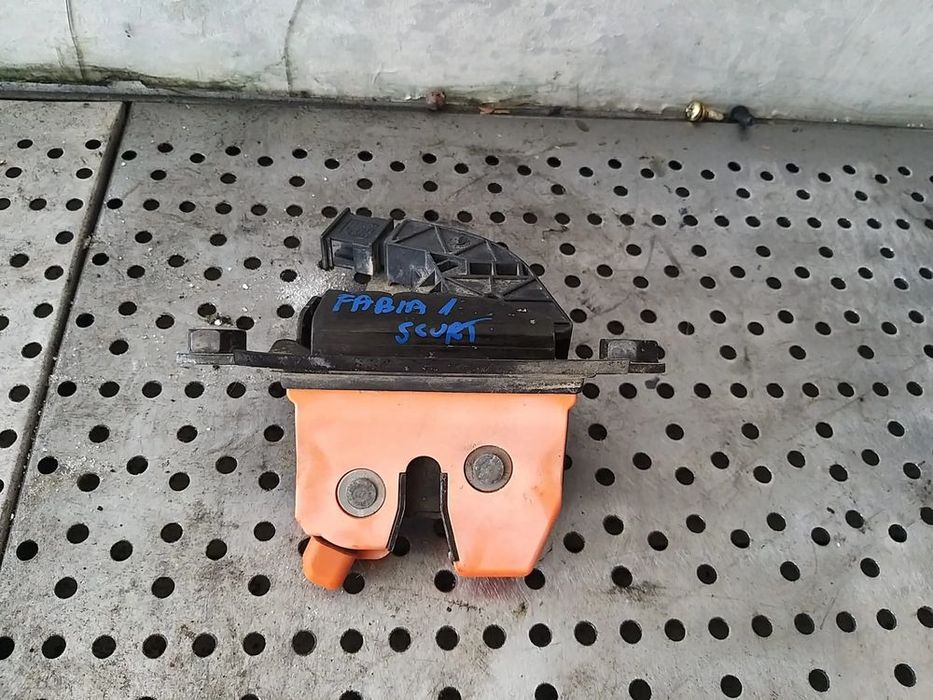 Broasca haion skoda fabia 1 6y