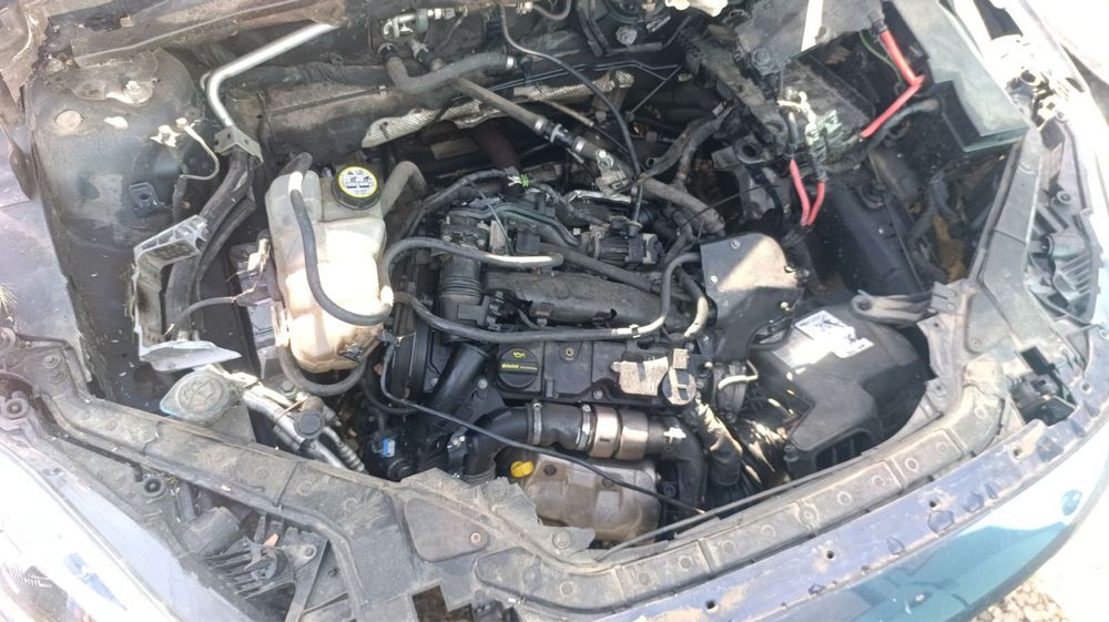 Волво V 40 1.6 disel 115кс НА ЧАСТИ
