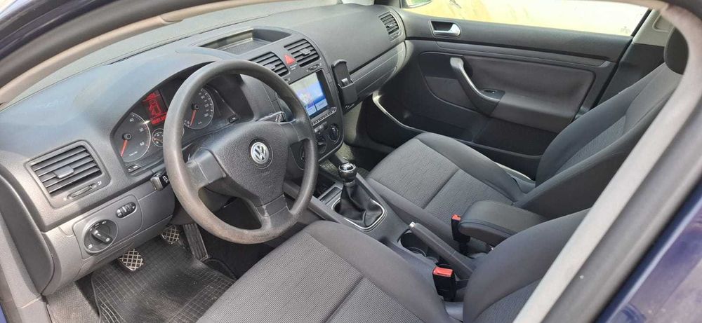 Volkswagen Golf 5 - 1,9 TDI