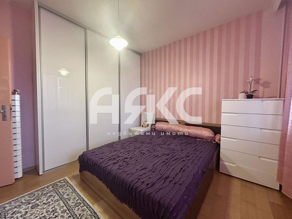 Тристаен обзаведен апартамент в кв. Дружба 1 до МЕТРОСТАНЦИЯ