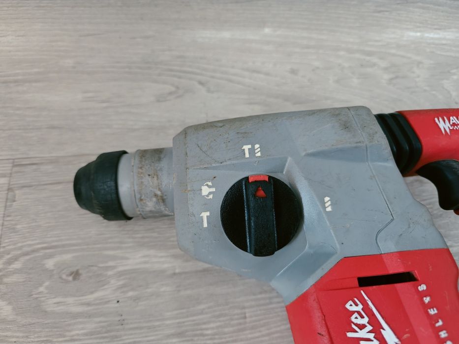 Rotopercutor Milwaukee M18 BLH