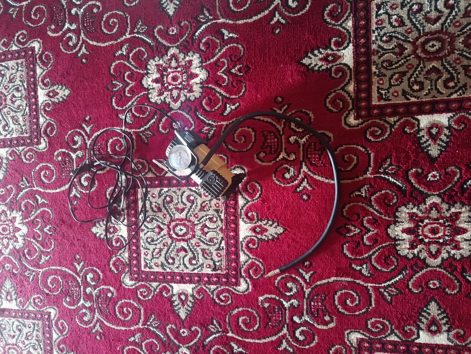 Kompressor nosoʻs va Malibu signali.sotiladi.