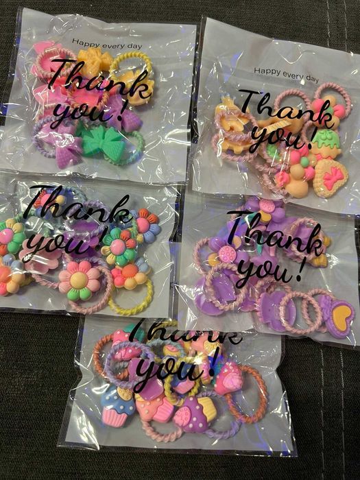 Различни видове ластици за коса