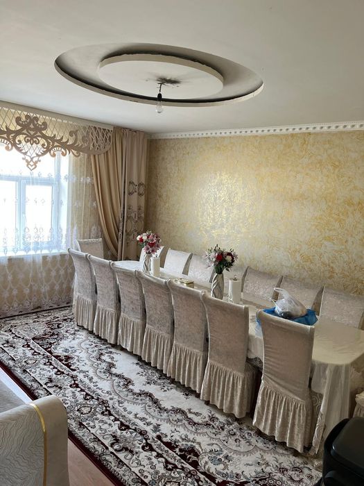 Продам большой дом.