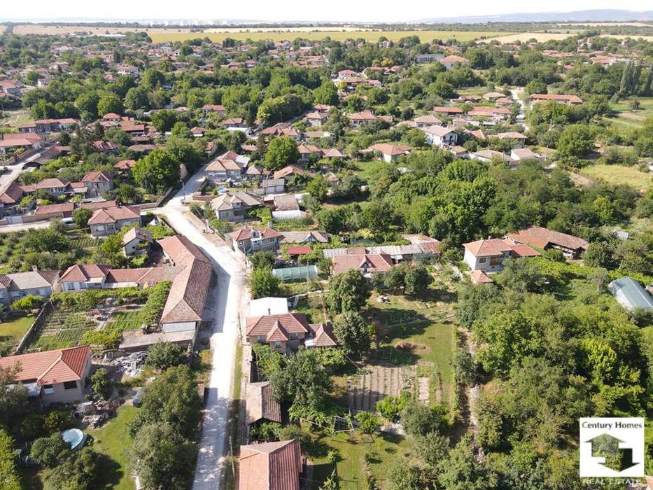 120336 Парцел с проект за едноетажна къща в с. Първомайци, В. Търново