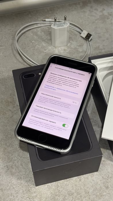 iPhone 8 Plus 64GB без ремонта