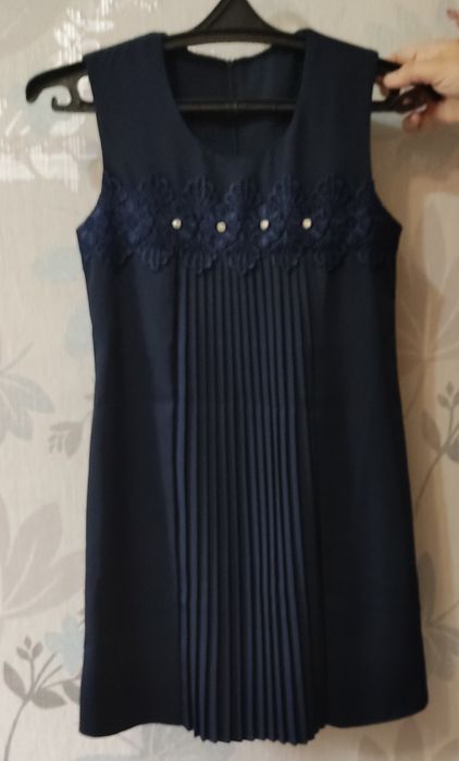 Продам школьные вещи на девочку