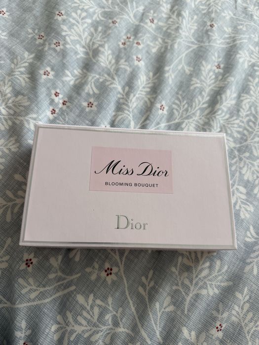 Продам туалетную воду Miss Dior