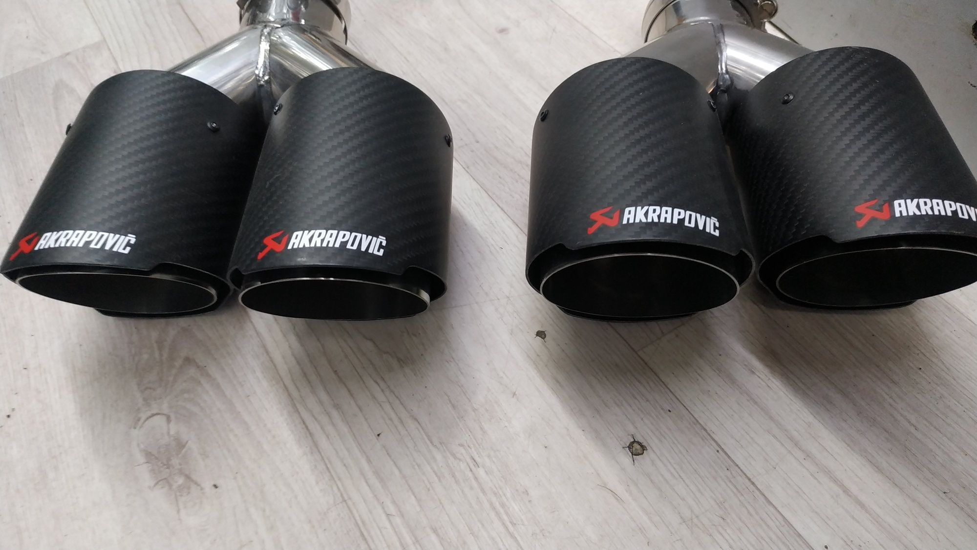 насадка акрапович на приору