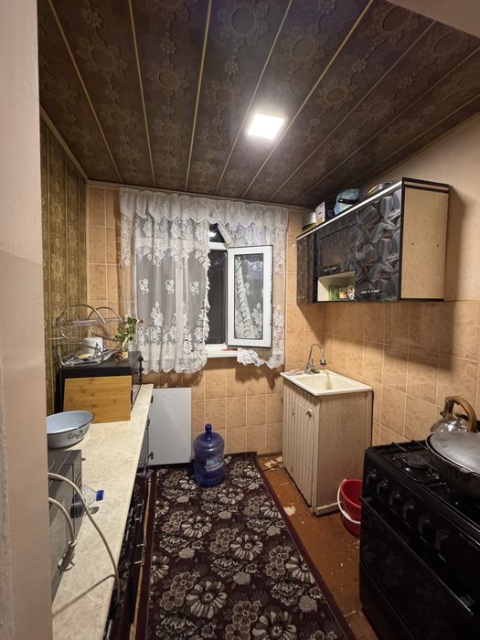 Uy Sotiladi 2xonalik