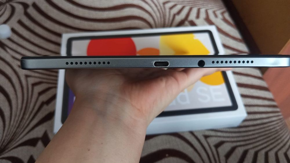 Redmi Pad SE планшет