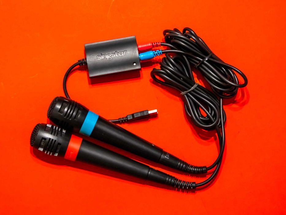 SONY SingStar Karaoke за PC и PlayStation | като нова, 2 микрофона