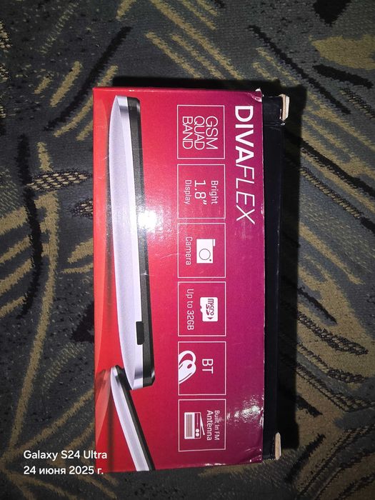 Телефон Blu Diva Flex