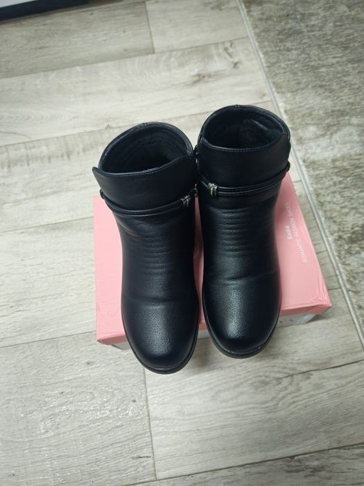 Продам  ботинки осени  хорошем состоянии