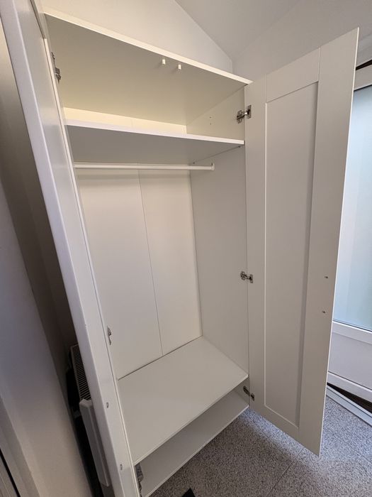 Dulap Ikea cu trei usi