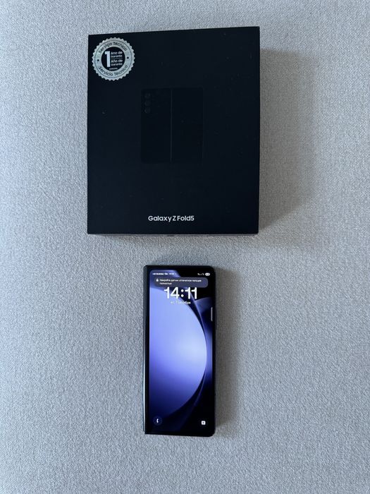 Samsung Galaxy Z Fold 5