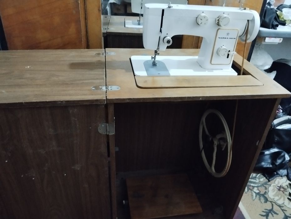 Чайка тикув машинаси