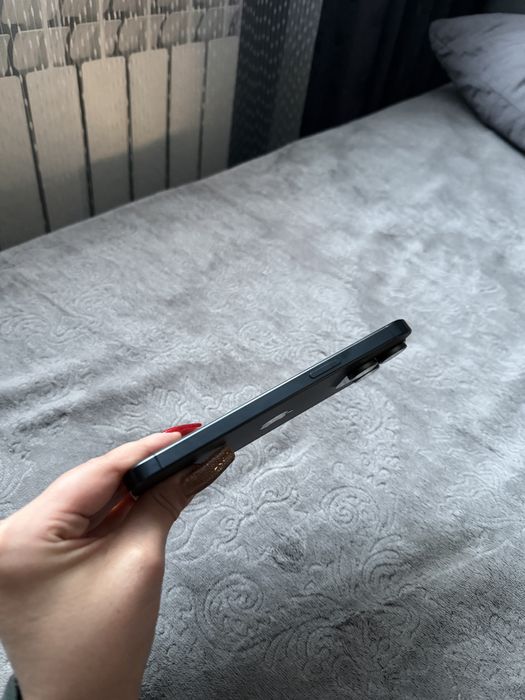 Продам Iphone 15 pro max