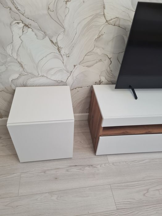 Тумба под телевизор