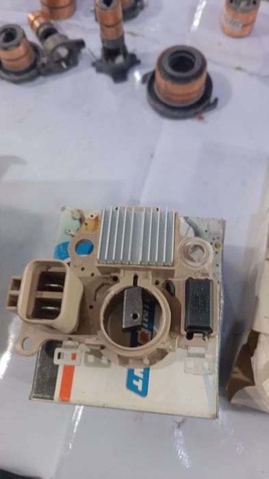 Запчасти на Генераторы