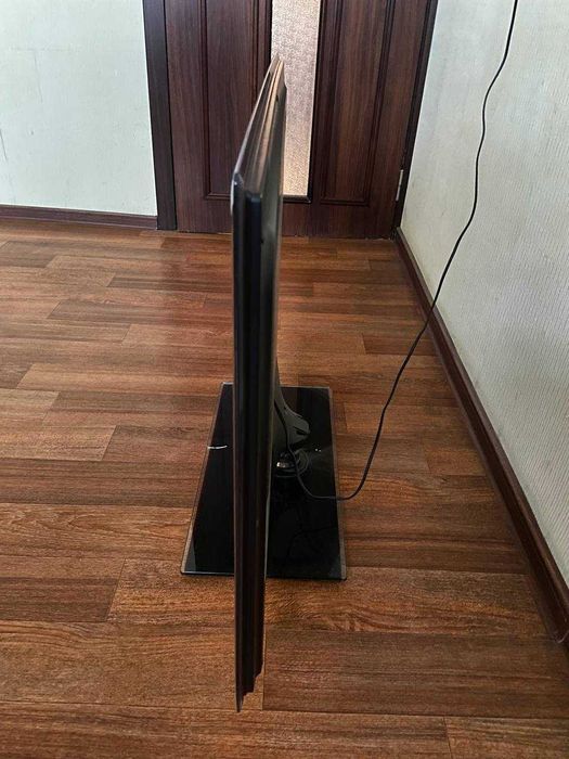 Samsung LED TV (40 дюймов)
