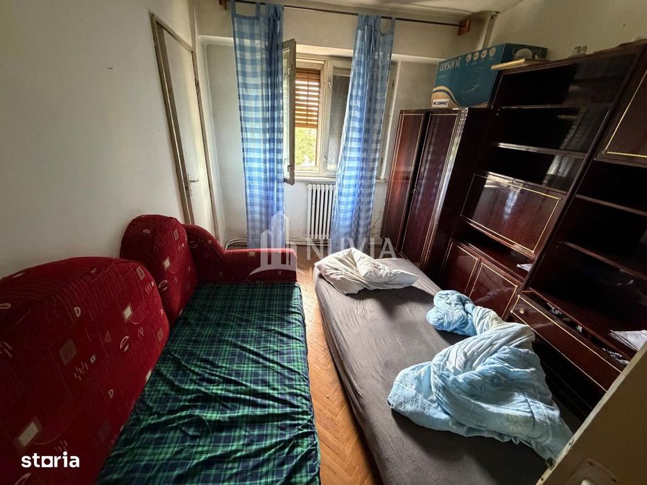 Apartament 3 camere, zona Centru