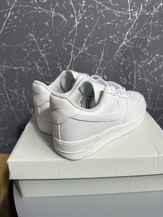 Air Force 1 triple white 45