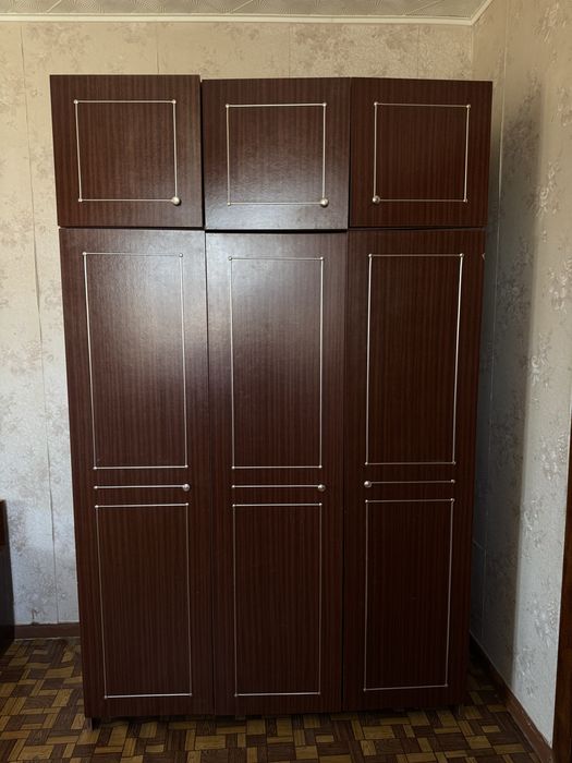 Продам шкаф в спальню