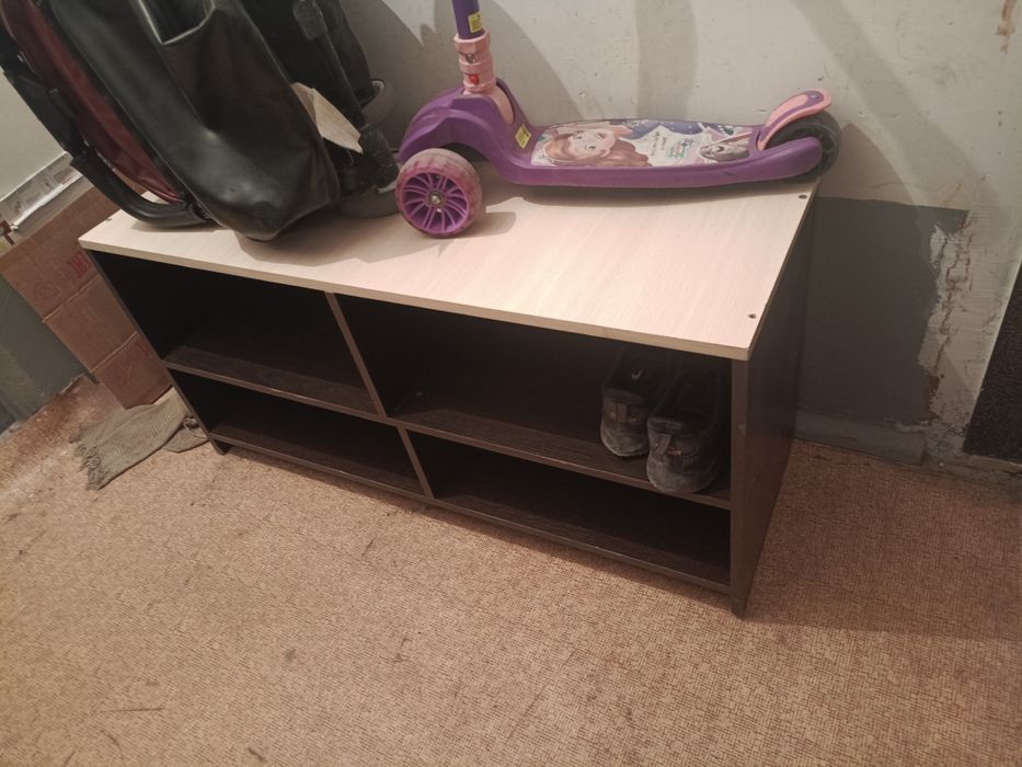 Вешалка обувница