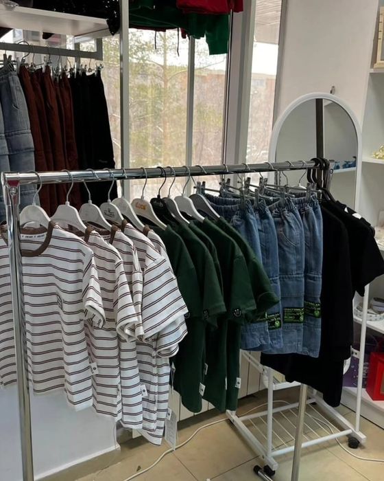 Вешала школьный хороший