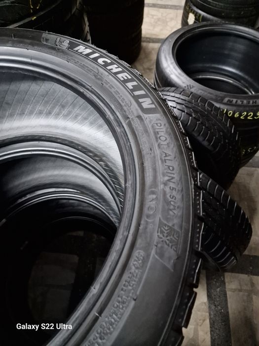 275 45 20 /305 40 20 4броя Michelin Pilot Alpin4 SUV  NO  Замъка Ямбол