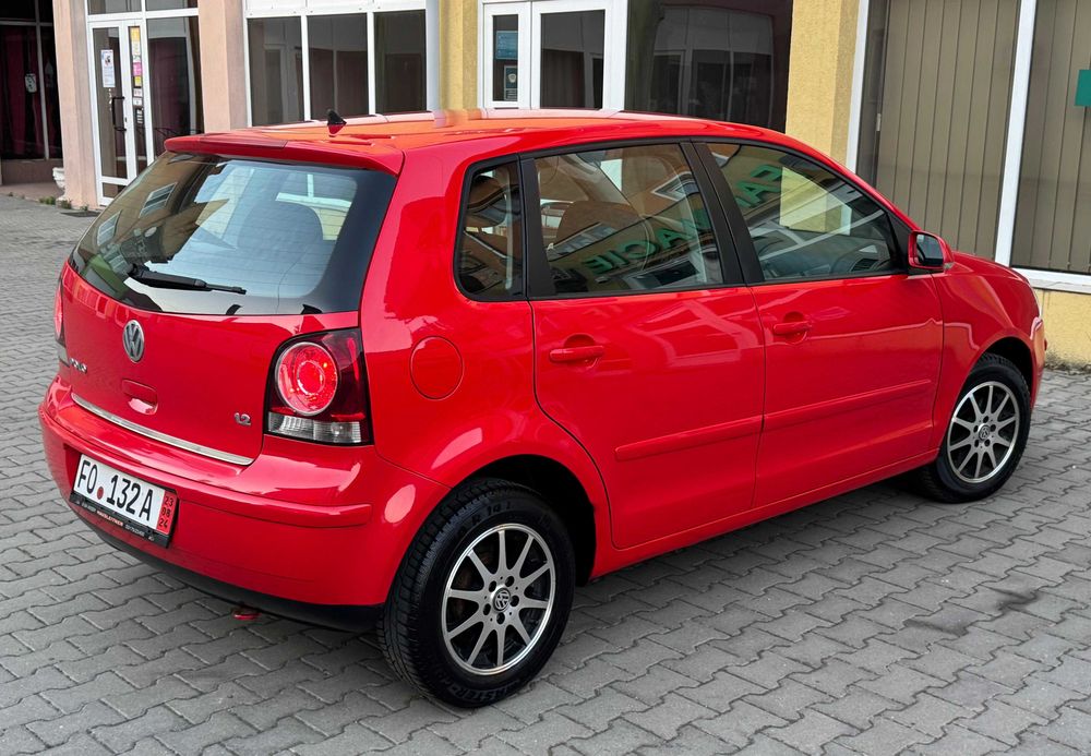 VOLKSWAGEN Polo 2009 — imagine 3