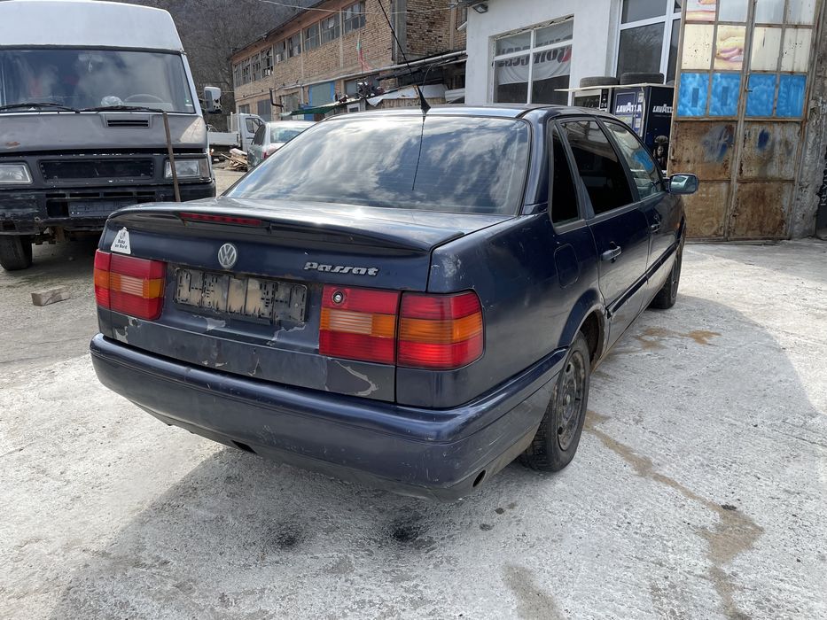 Vw Passat 3 2.0 115кс 1996г На Части