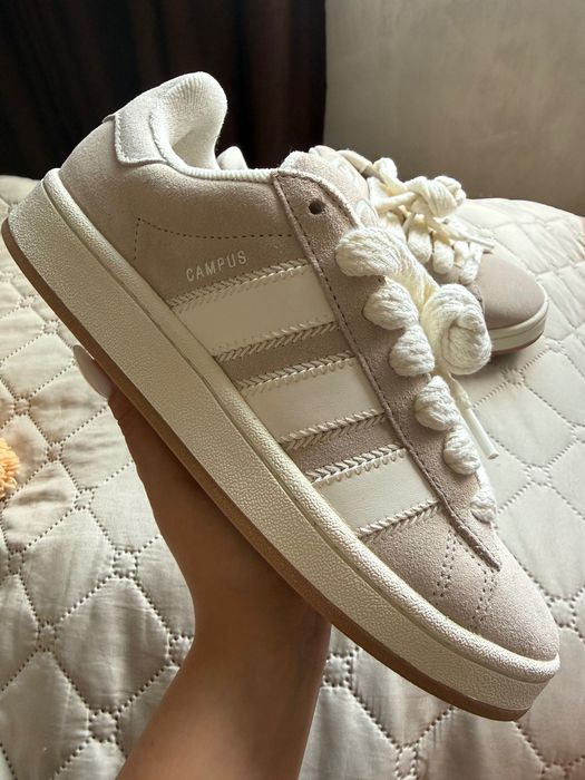 Продавам чисто нови Adidas Campus
