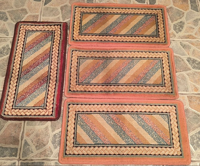 Covorase mici ornamentale