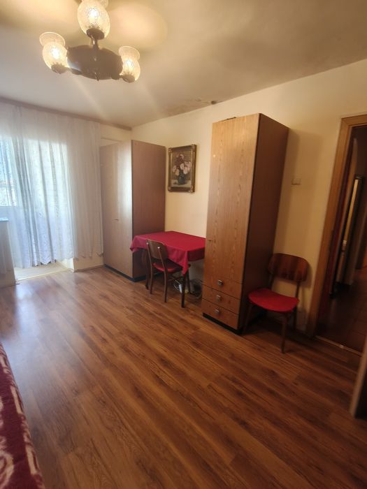 Inchiriez apartment 2 camere Ciupercă