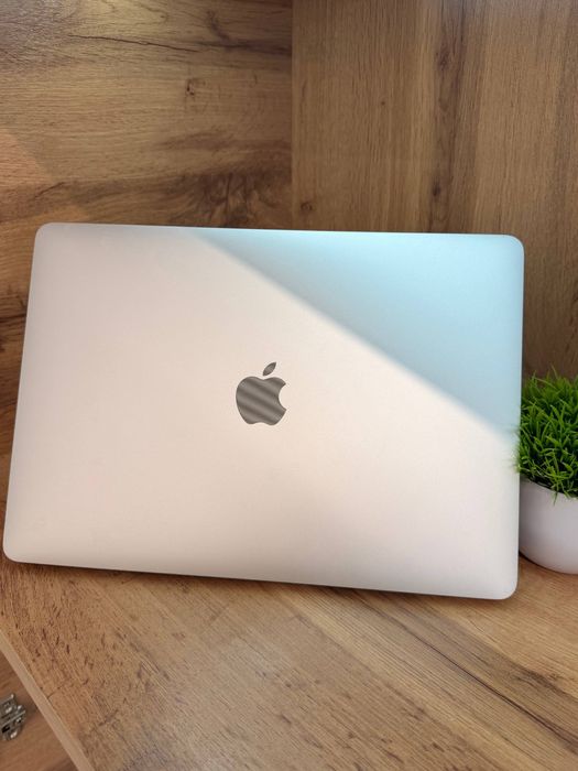 MacBook Pro 13” 2019