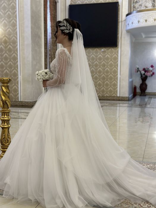 Свадебное платье