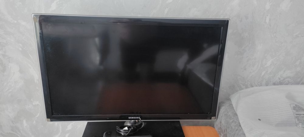 Телевизор самсунг
