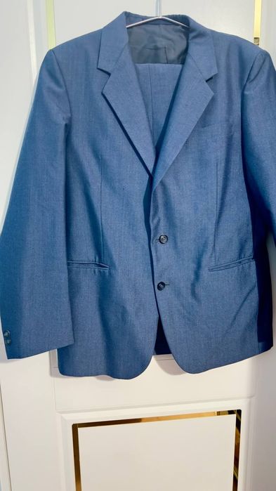 ЭхМужской кастюм шим 50 размер