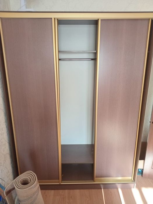 Шкаф купе б/у ..