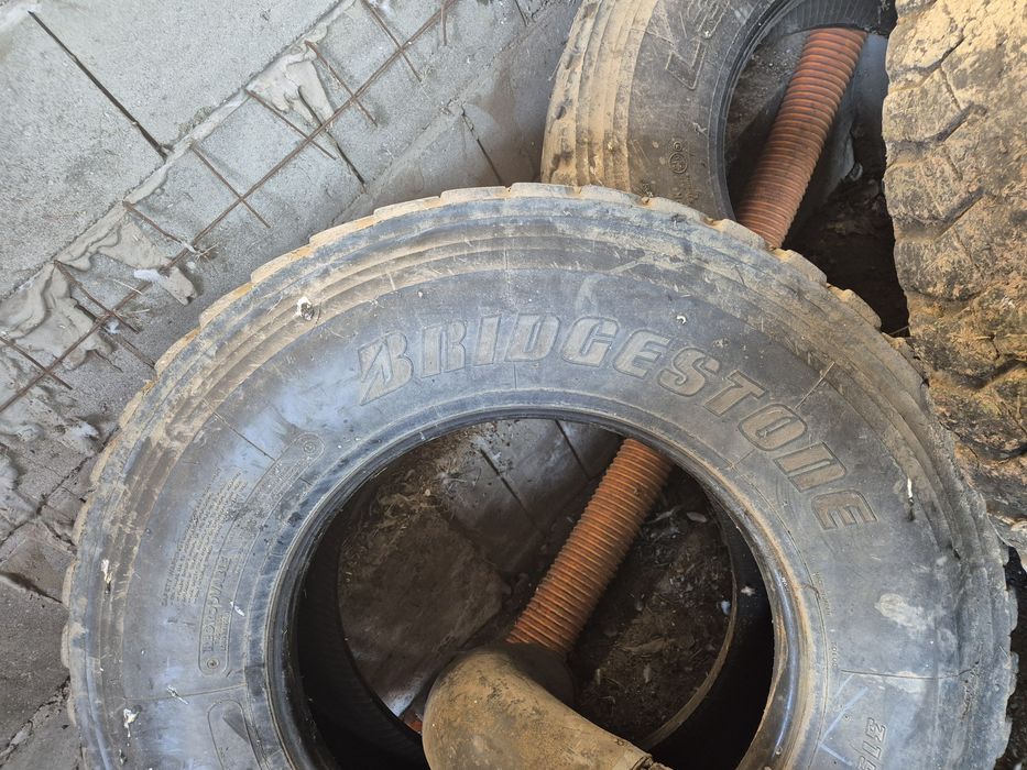 Продам шины 315х80х22,5